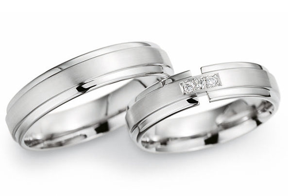 Silver wedding rings